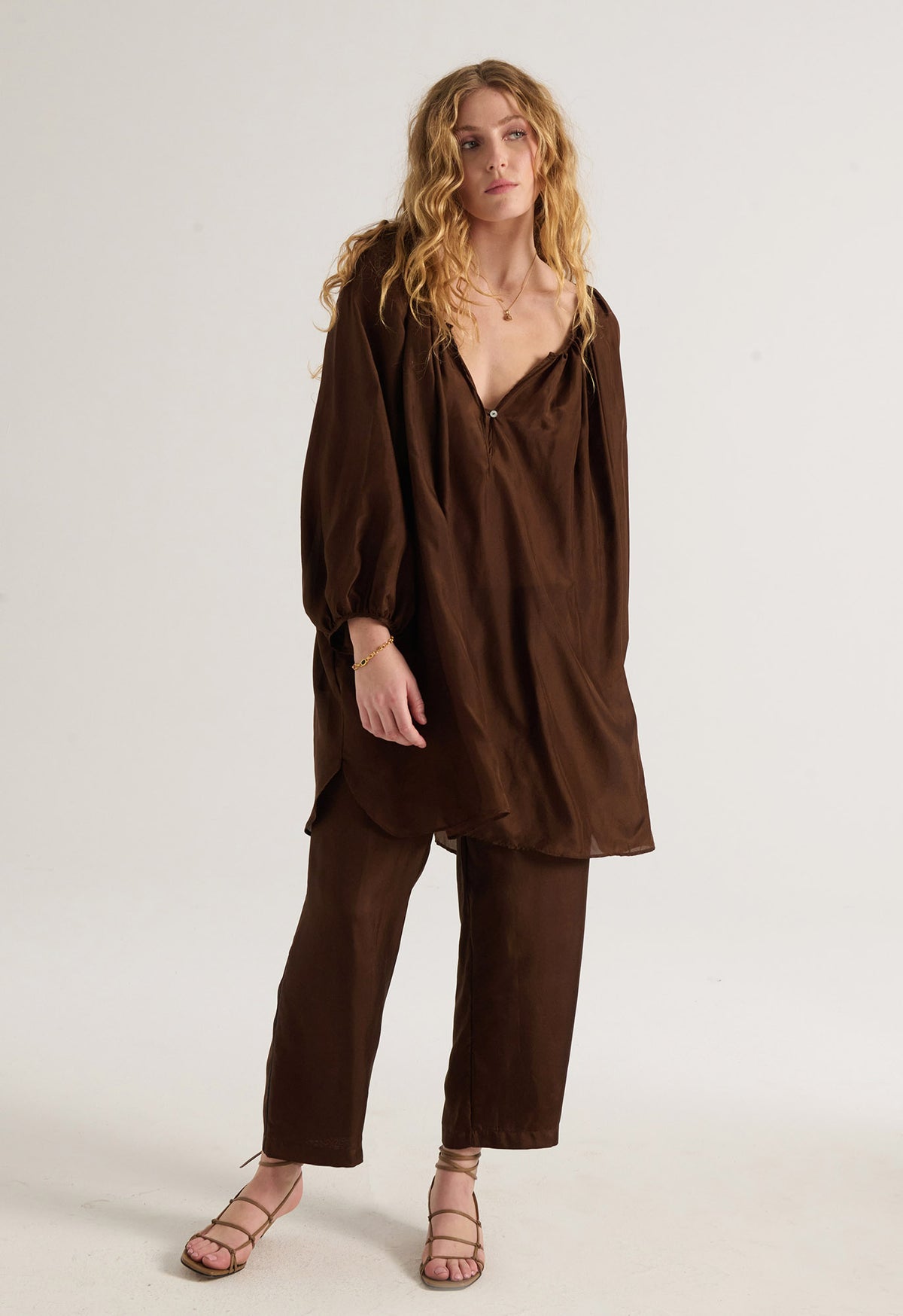 Peasant Tunic in Chocolate Silk – Loup Charmant