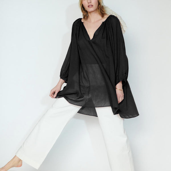 割引価格 Peasant Tunic Charmant Loup – Black in トップス